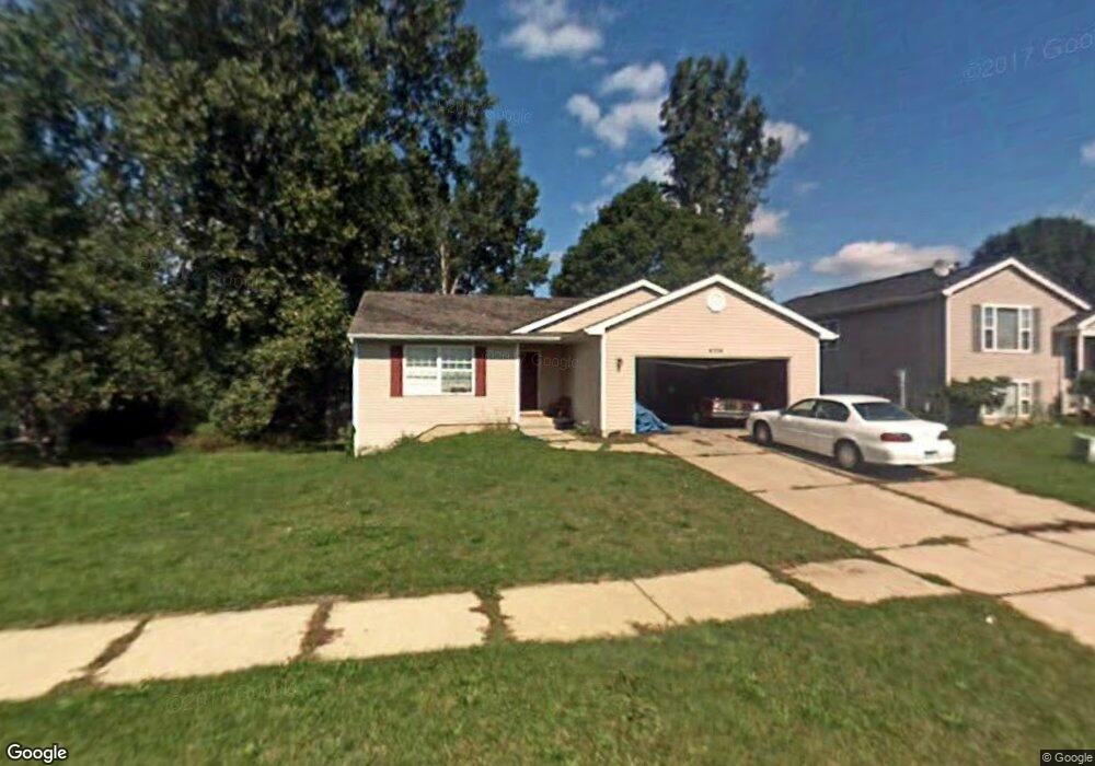 4224 Balmoral Dr, Lansing, MI 48911 - photo 1