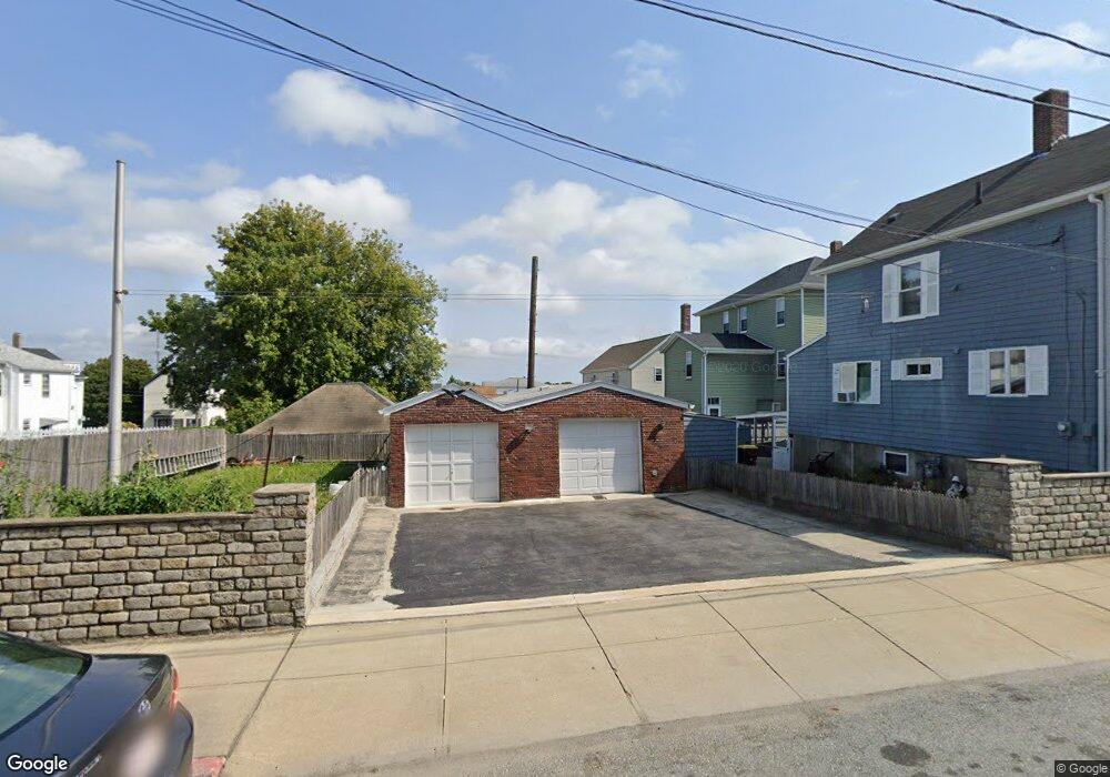 196 Smith St, Fall River, MA 02721 - photo 1