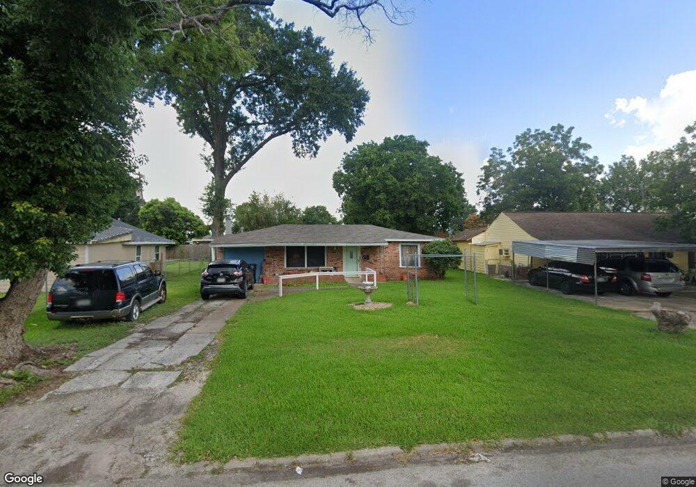 7703 Thurow St, Houston, TX 77087 - photo 1