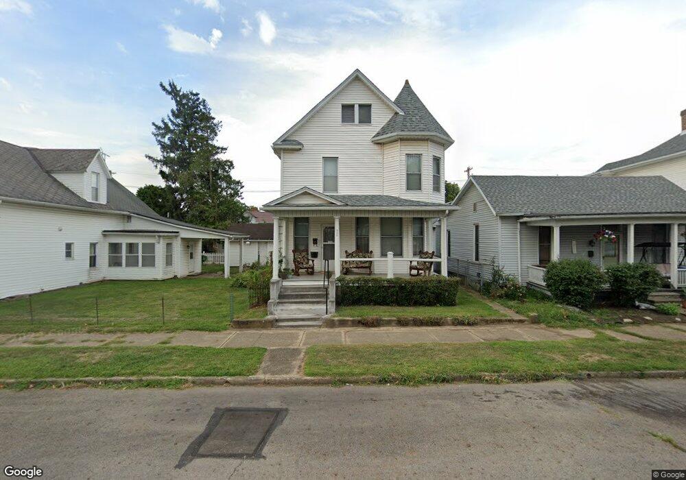 233 E Mound St, Circleville, OH 43113 - photo 1