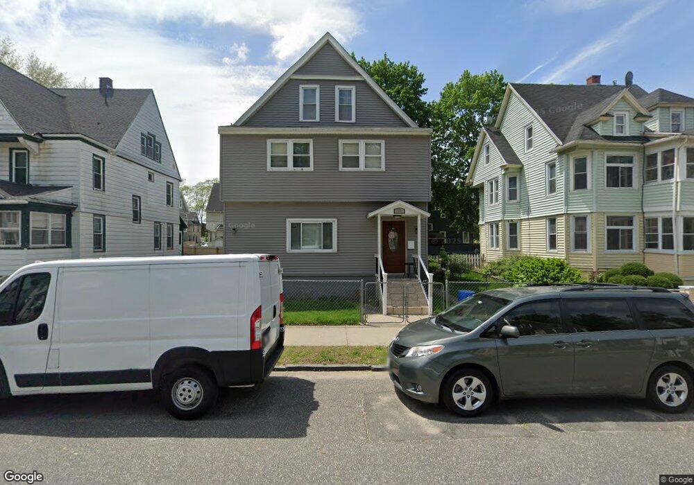 86 Mapledell St, Springfield, MA 01109 - photo 1