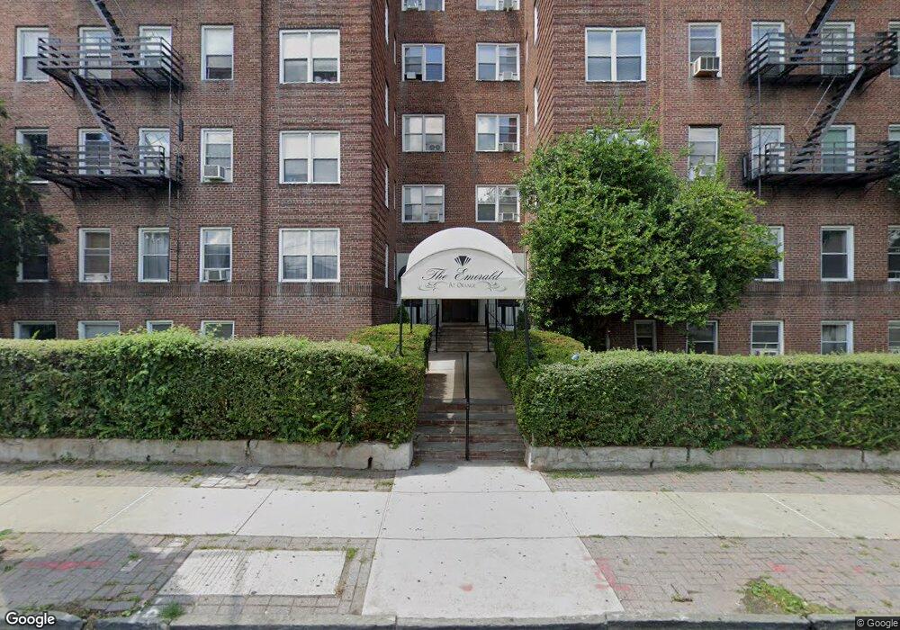 297 Lincoln Ave, Orange, NJ 07050 - photo 1