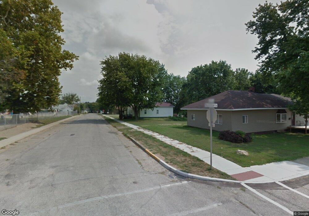 212 E 4th St, Bicknell, IN 47512 - photo 1