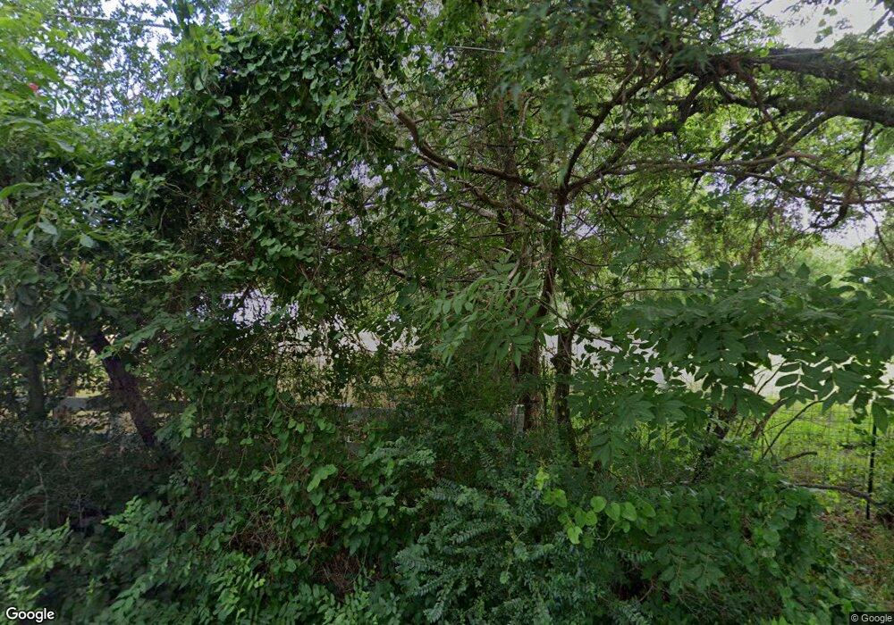 1004 S 6th St, Bonham, TX 75418 - photo 1