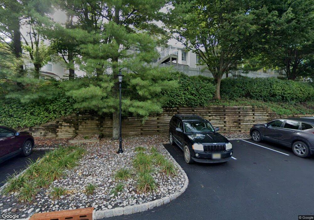 61 Academy Ct, Bedminster, NJ 07921 - photo 1