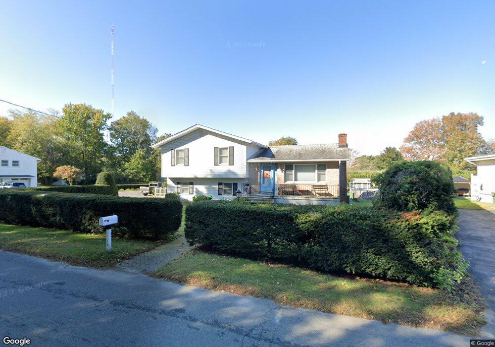 414 Peach Orchard Rd, Waterbury, CT 06706 - photo 1