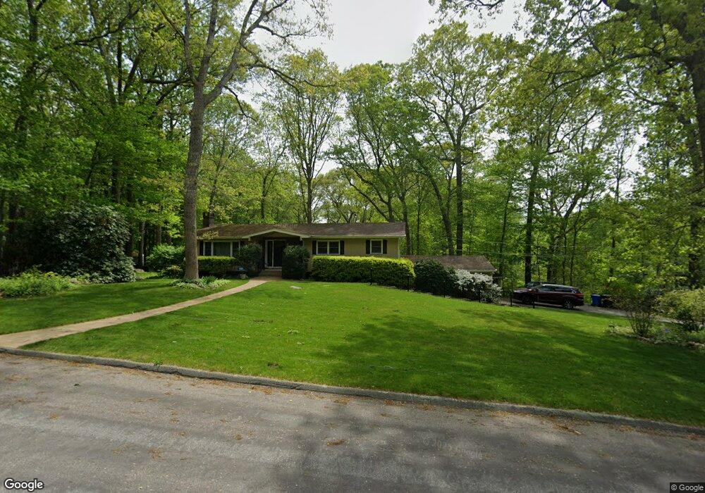 5 Lark Ln, Gales Ferry, CT 06335 - photo 1