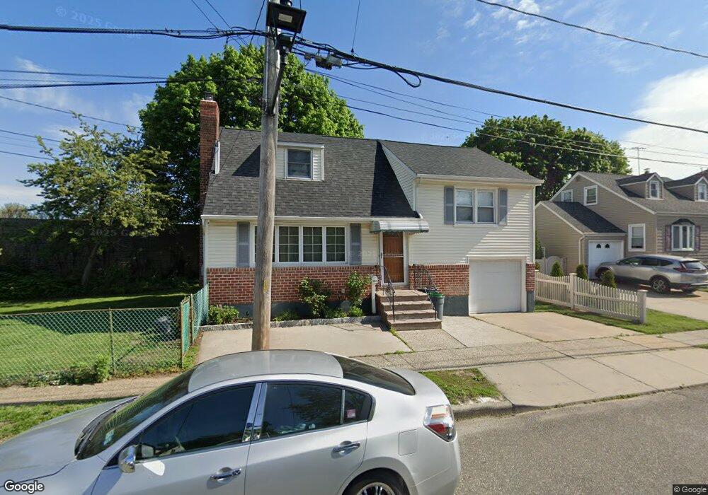 501 6th Ave, New Hyde Park, NY 11040 - photo 1