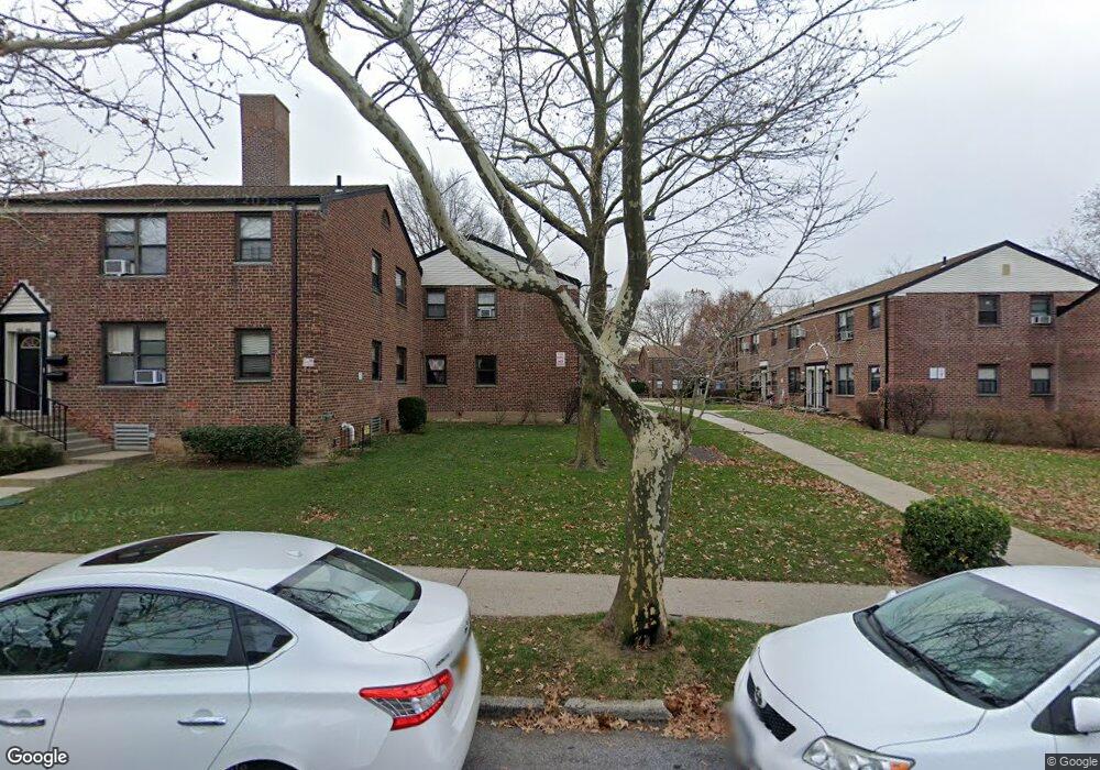 196-42 69th Ave unit 2, Fresh Meadows, NY 11365 - photo 1