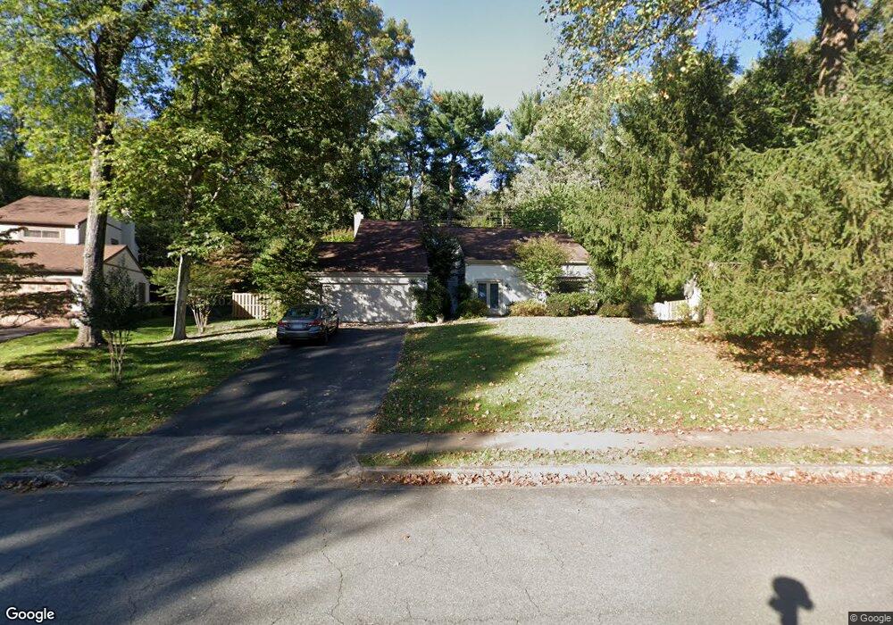 11802 Riders Ln, Reston, VA 20191 - photo 1