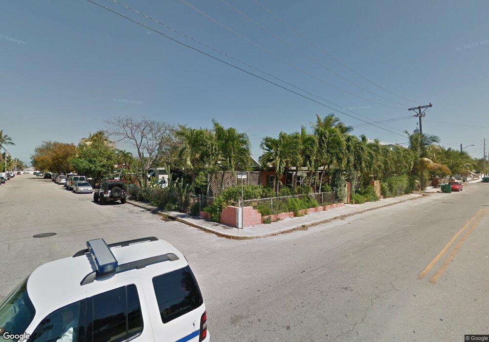 1901 Roosevelt Dr unit 104N, Key West, FL 33040 - photo 1