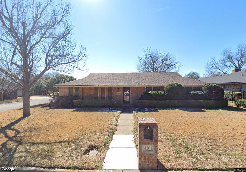 4101 Alicante Ave, Fort Worth, TX 76133 - photo 1