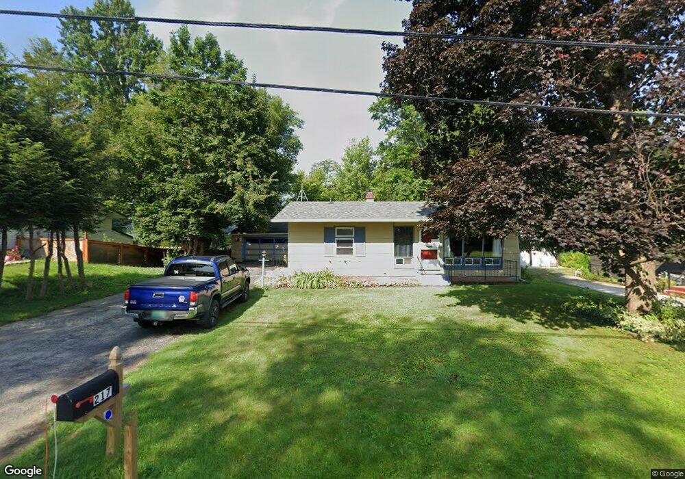 217 Adams St, Rutland, VT 05701 - photo 1