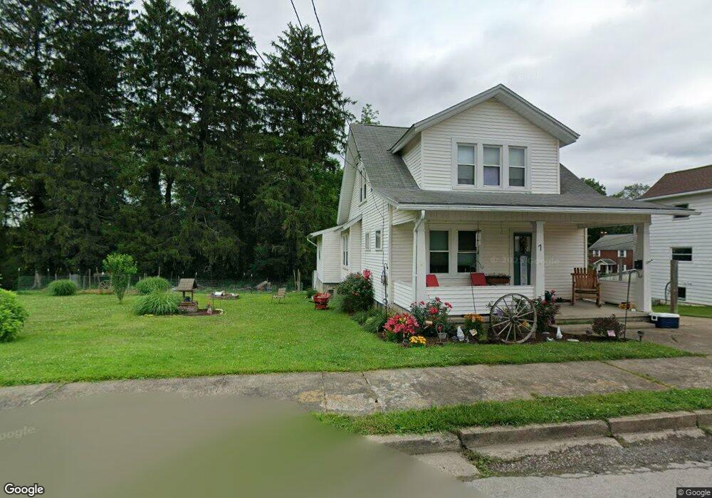 7W W 4th Ave, Latrobe, PA 15650 - photo 1