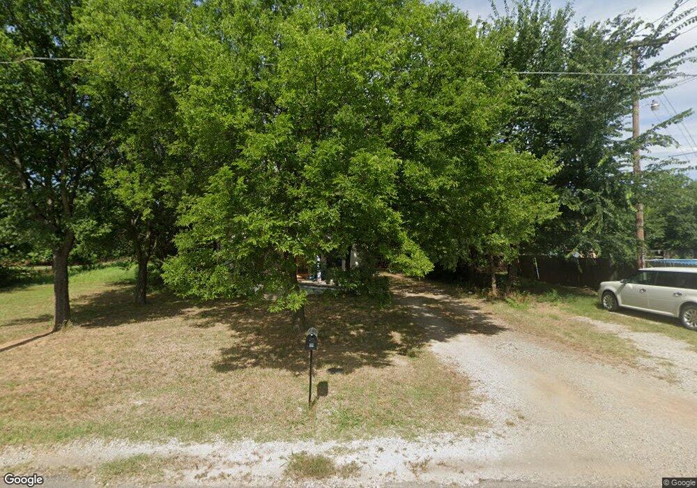 81 13th St, Wilson, OK 73463 - photo 1