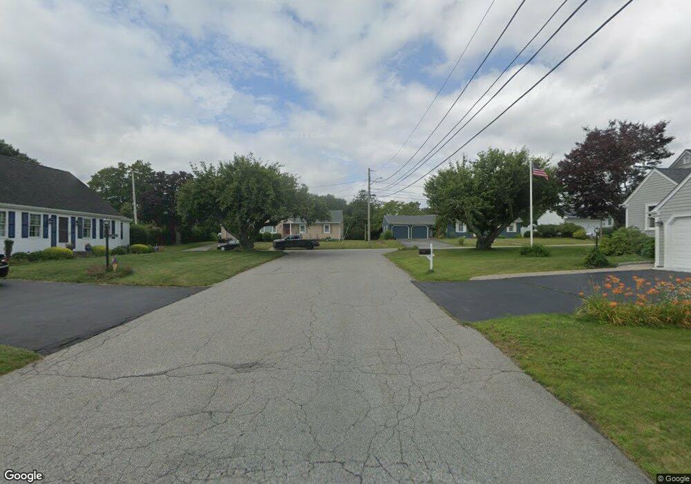 4 Lea Dr, Bristol, RI 02809 - photo 1