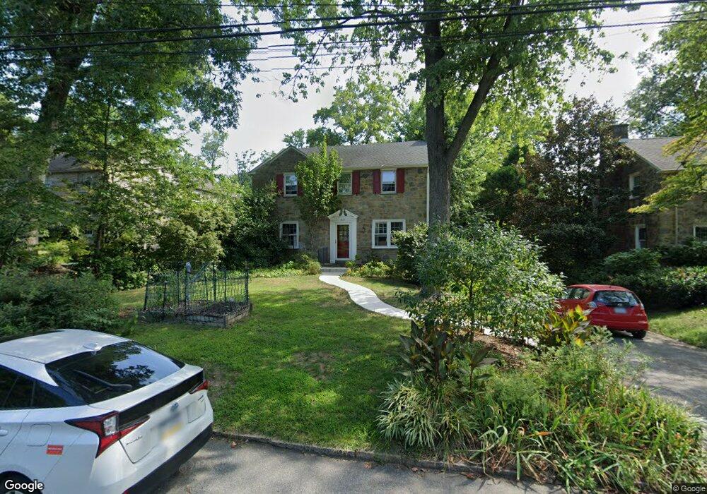 327 Riverview Rd, Swarthmore, PA 19081 - photo 1