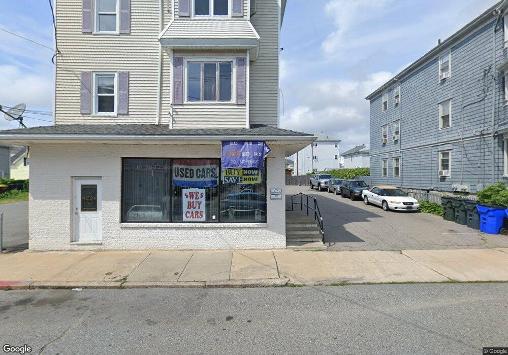 198-200 Brightman St unit 1, Fall River, MA 02720 - photo 1