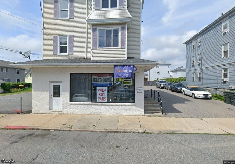 198 Brightman St unit 1, Fall River, MA 02720 - photo 1