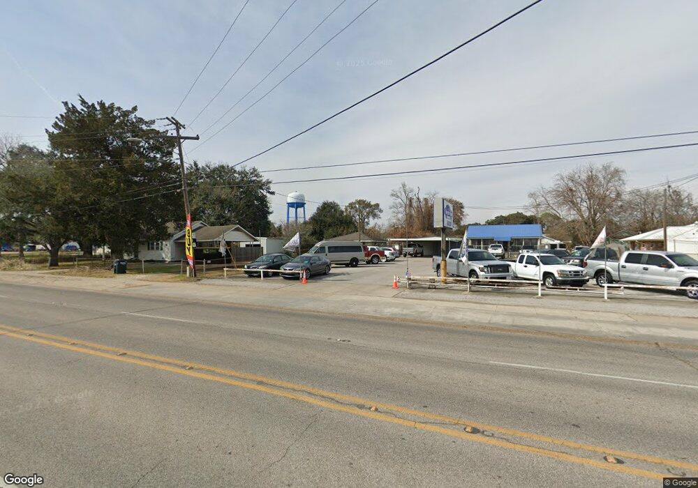 1410 Center St, New Iberia, LA 70560 - photo 1