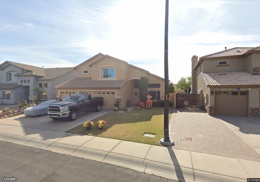 1077 E Bruce Ave, Gilbert, AZ 85234 - photo 1