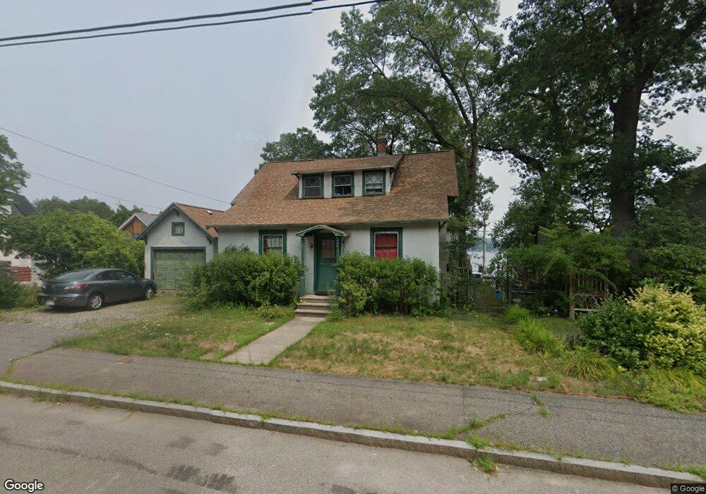 381 Lake Ave, Worcester, MA 01604 - photo 1