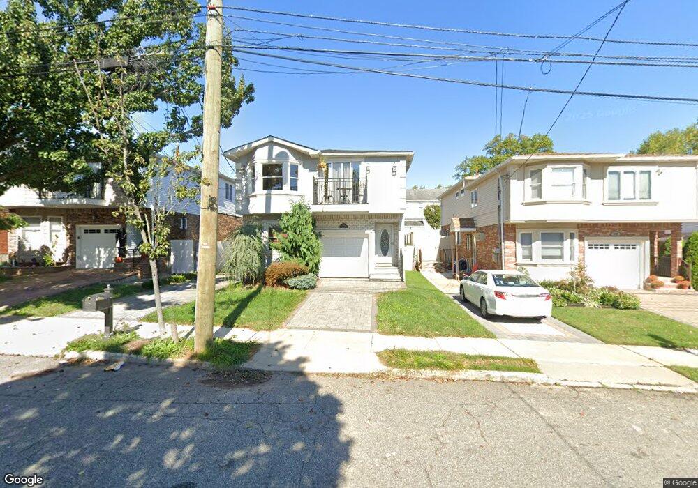 553 Lamont Ave, Staten Island, NY 10312 - photo 1