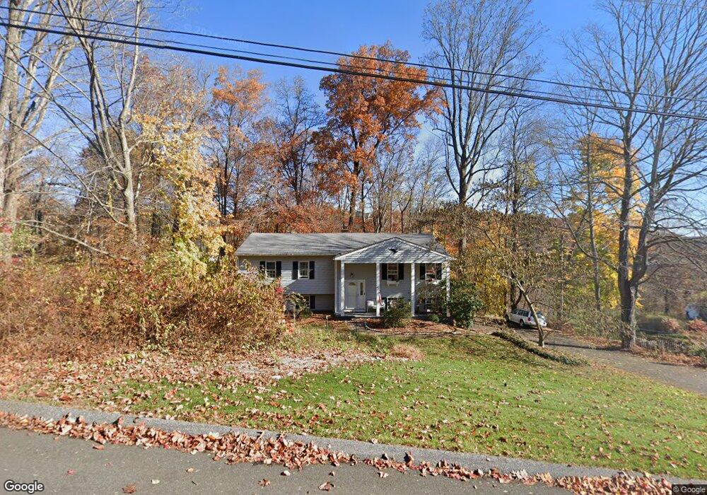 13 Stage Rd, Brookfield, CT 06804 - photo 1