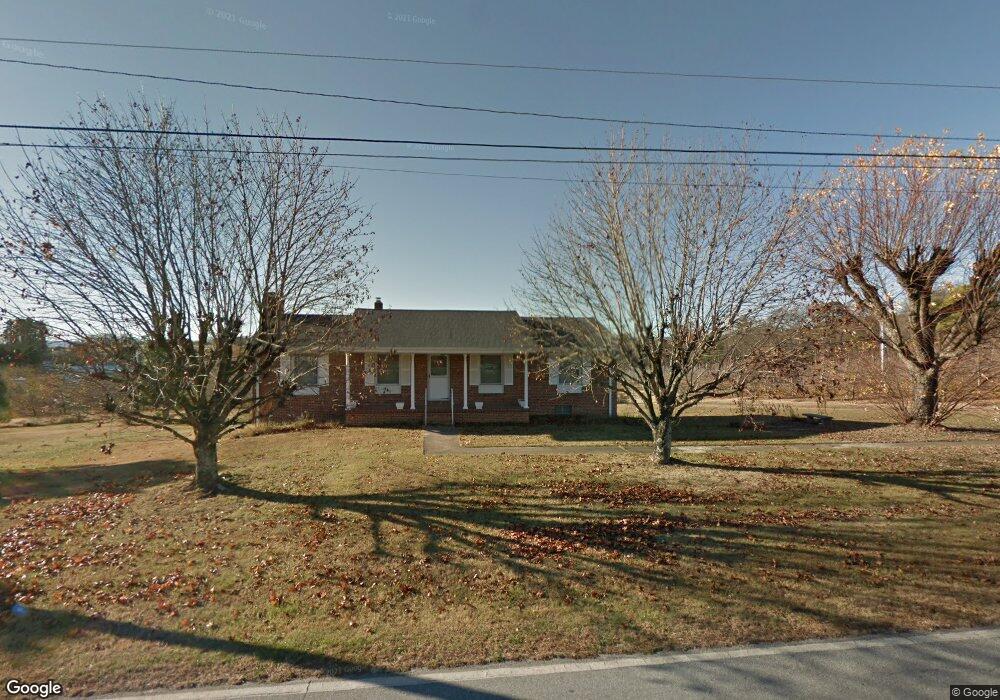 715 Ridge Rd, Hendersonville, NC 28792 - photo 1