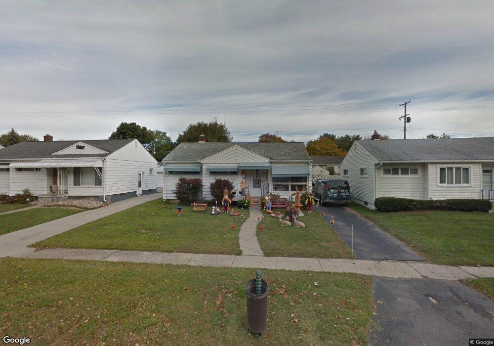 3813 Whittier Ave, Flint, MI 48506 - photo 1