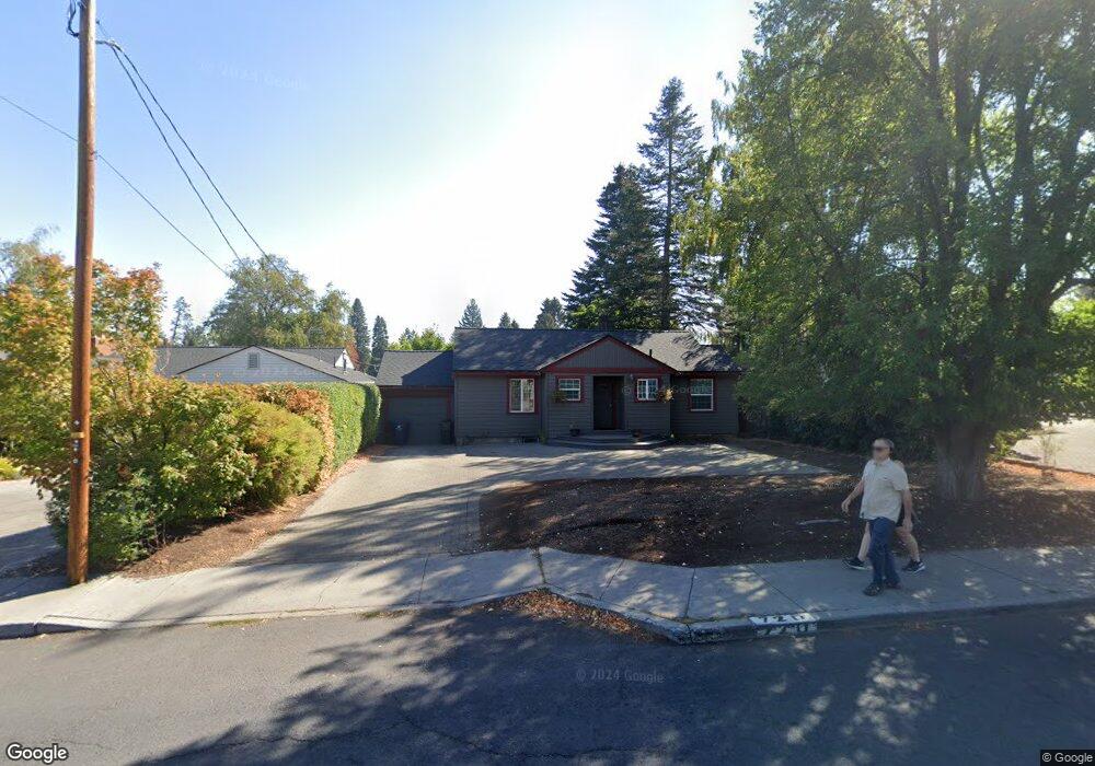 720 NW Harmon Blvd, Bend, OR 97701 - photo 1