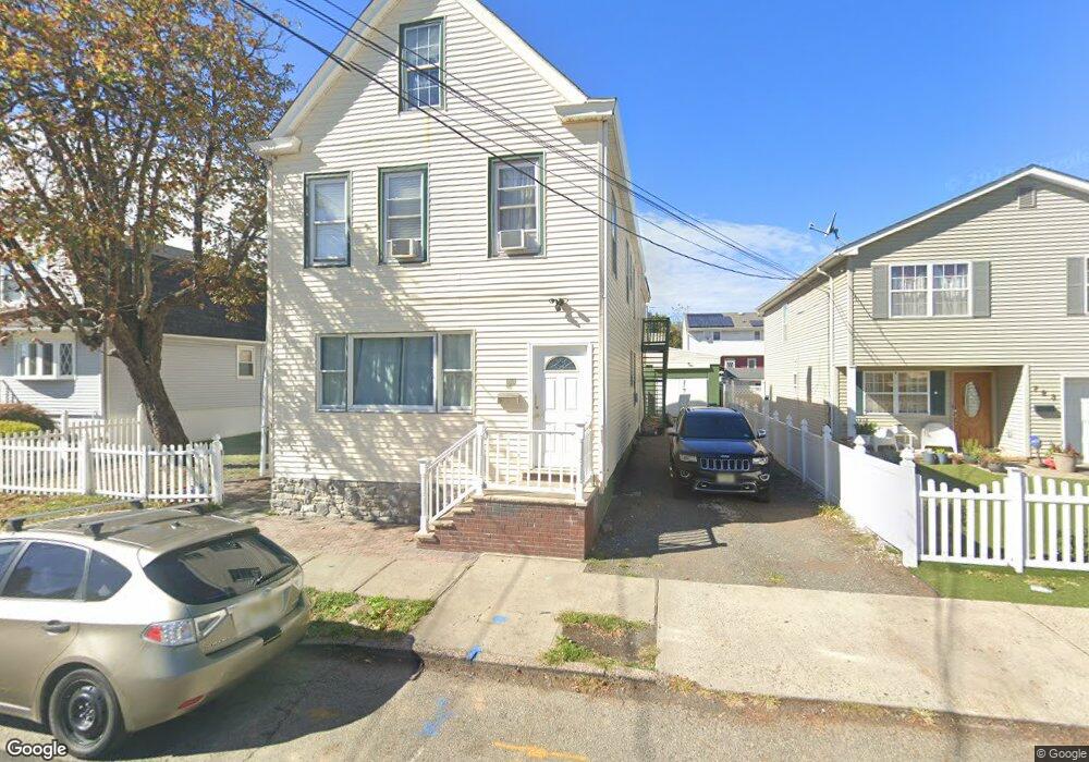 719 Raritan Ave, Perth Amboy, NJ 08861 - photo 1