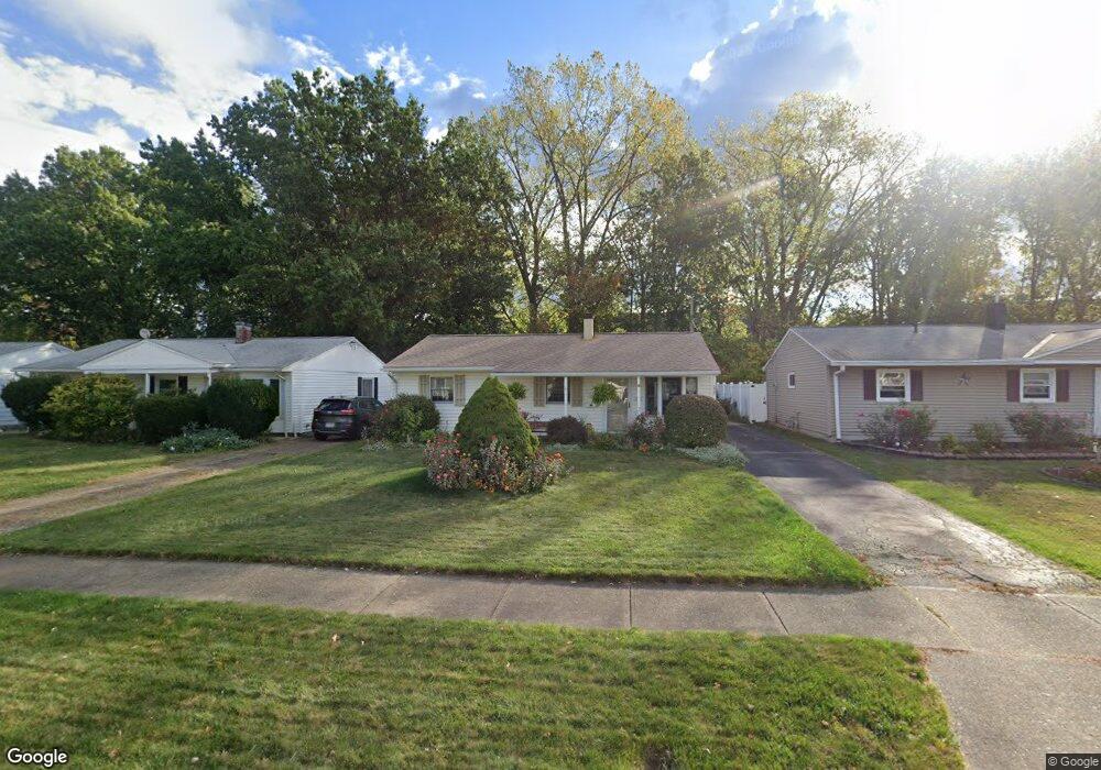 275 Erieview Blvd, Sheffield Lake, OH 44054 - photo 1