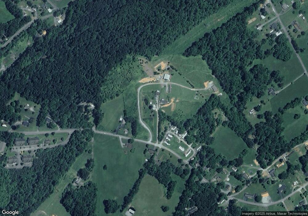 1949 Dave Buck Rd, Johnson City, TN 37601 - photo 1