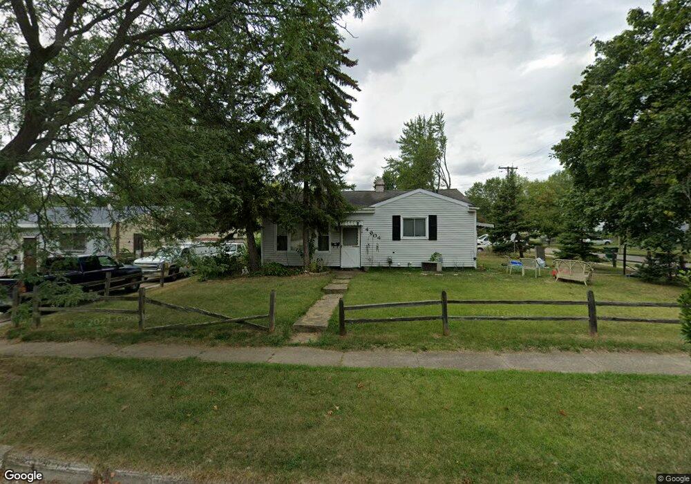 4604 Burchfield Ave, Lansing, MI 48910 - photo 1