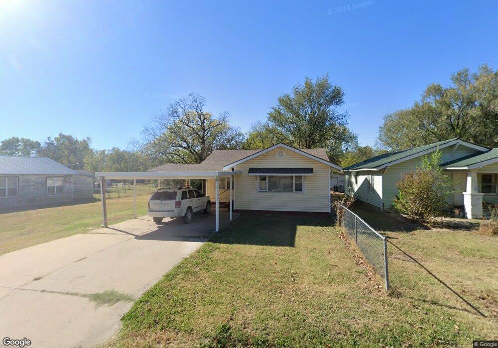 1206 N Bryan St, Okmulgee, OK 74447 - photo 1