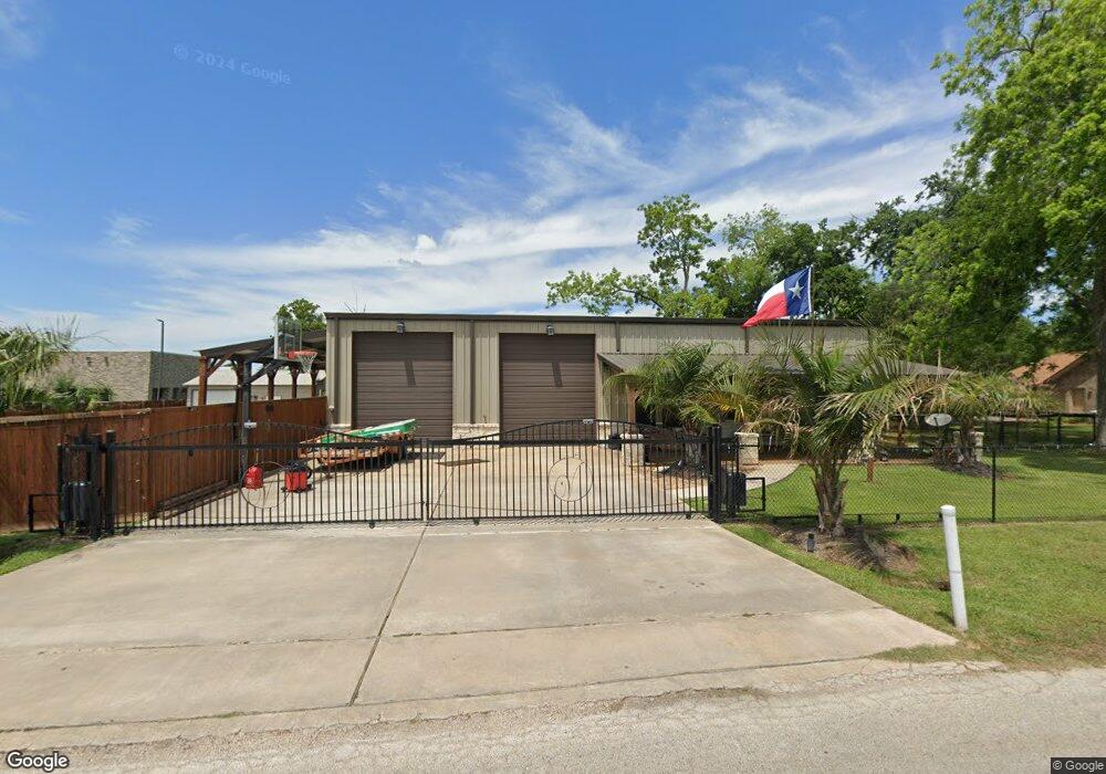 117 Gaines St, Brazoria, TX 77422 - photo 1