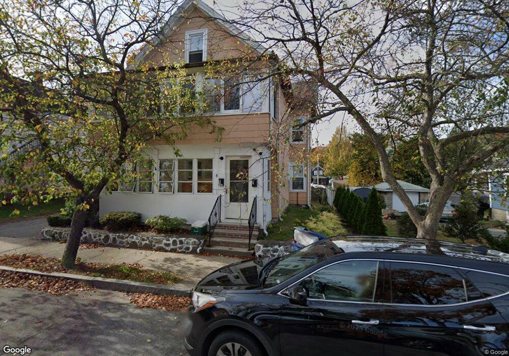 8 Avon Ct unit 2, Wakefield, MA 01880 - photo 1