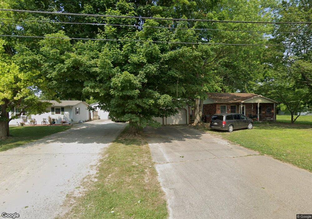 118 Locust St, Hanover, IN 47243 - photo 1