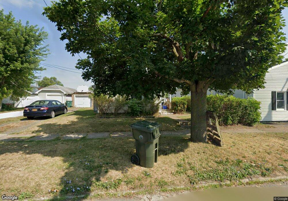 122 Robinson St, North Tonawanda, NY 14120 - photo 1