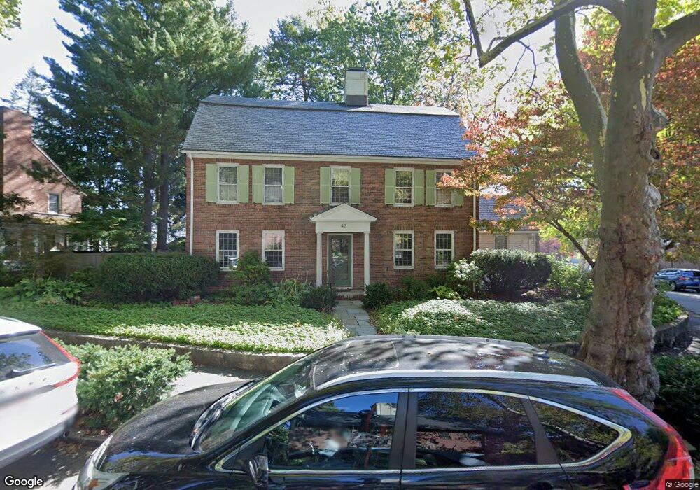 42 Lowell Rd, Brookline, MA 02445 - photo 1