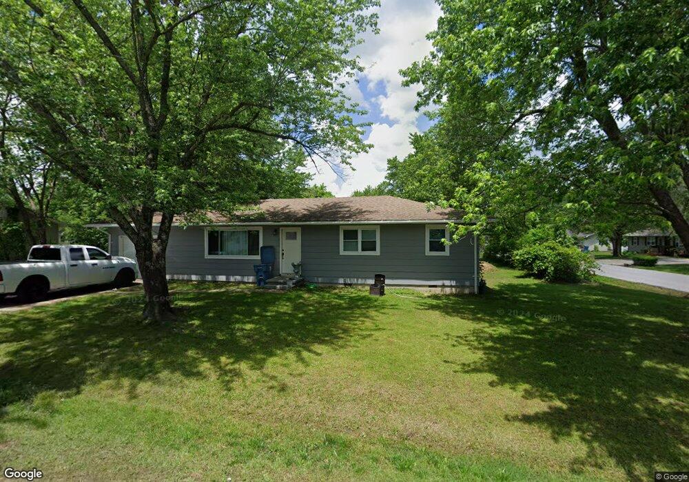 1211 Scott Dr, Carl Junction, MO 64834 - photo 1