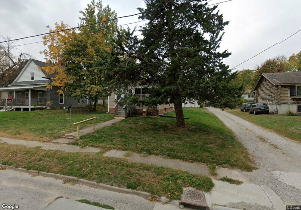 603 W 2nd St S, Newton, IA 50208 - photo 1