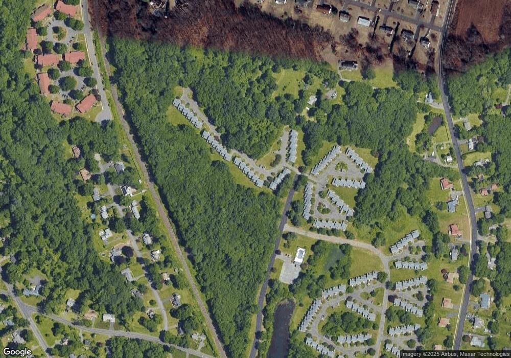 11 Tamarack Dr, Bloomfield, CT 06002 - photo 1