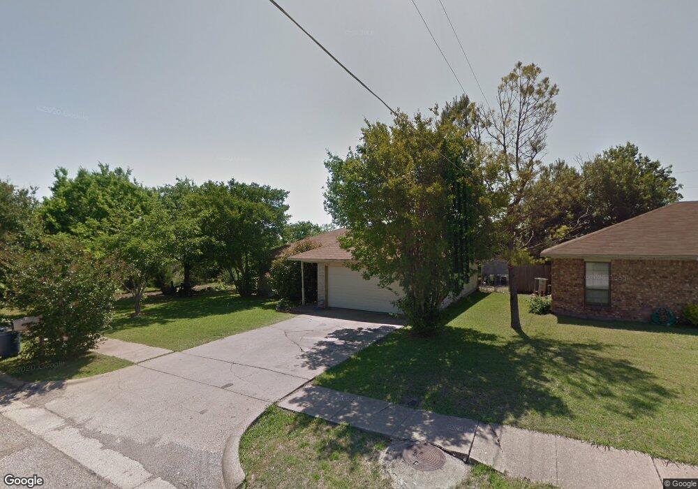 1507 Oriole St, Ennis, TX 75119 - photo 1