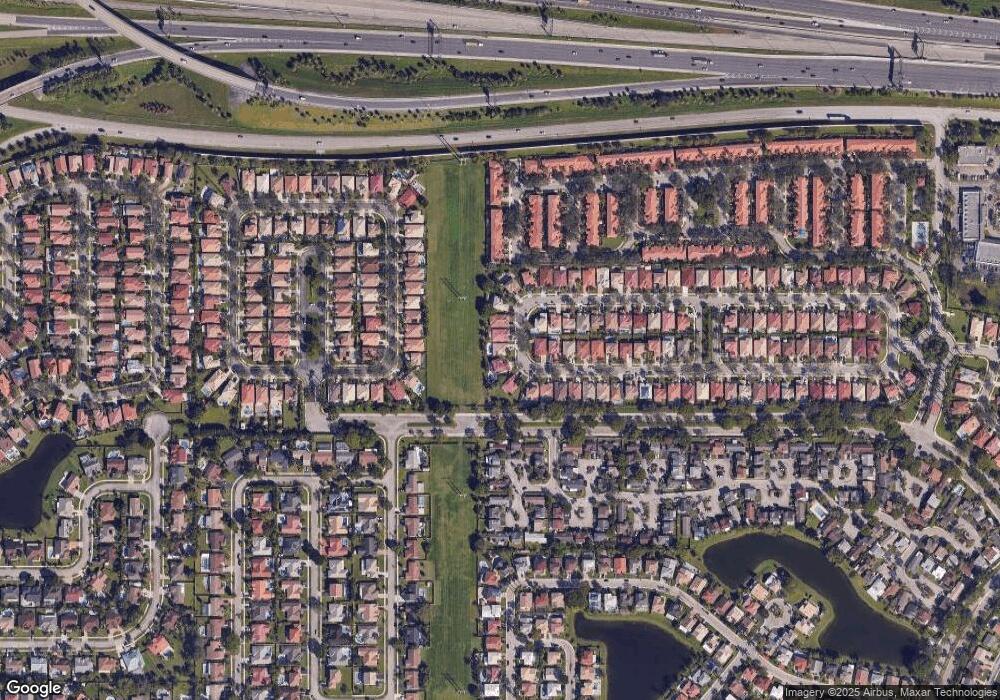 405 W Cypress Cove Cir, Davie, FL 33325 - photo 1