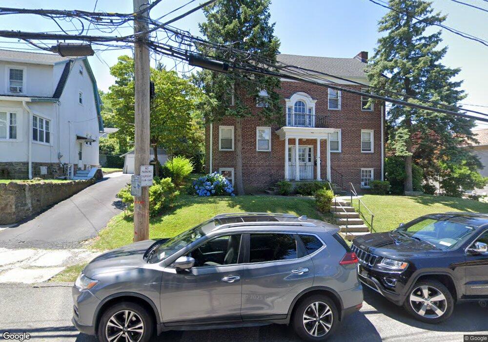 118 Sweetfield Cir, Yonkers, NY 10704 - photo 1