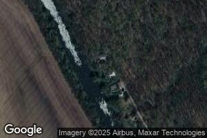 5256 Phillips Dr, Freeport, IL 61032