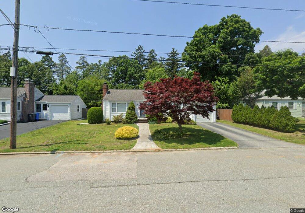 87 Poplar Dr, Cranston, RI 02920 - photo 1