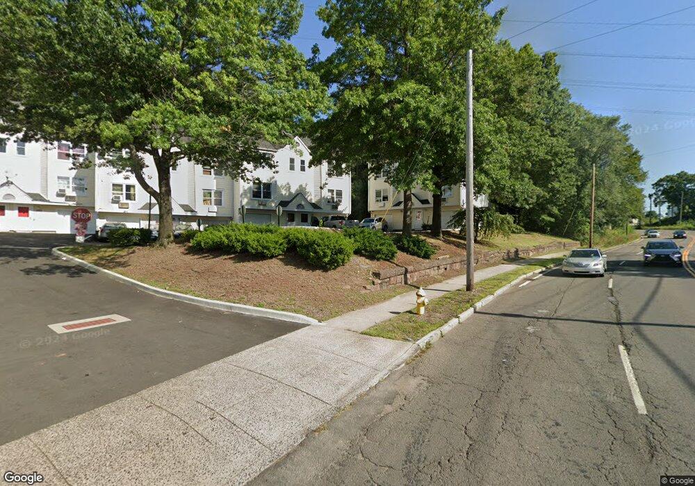 318 Forbes Ave, New Haven, CT 06512 - photo 1